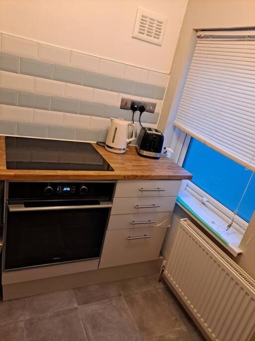 Two Bedroom Maisonette Close Towarwick Uni Κόβεντρι Εξωτερικό φωτογραφία